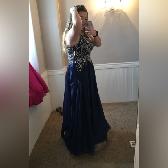 Prom Dress - Picture 7 of 7